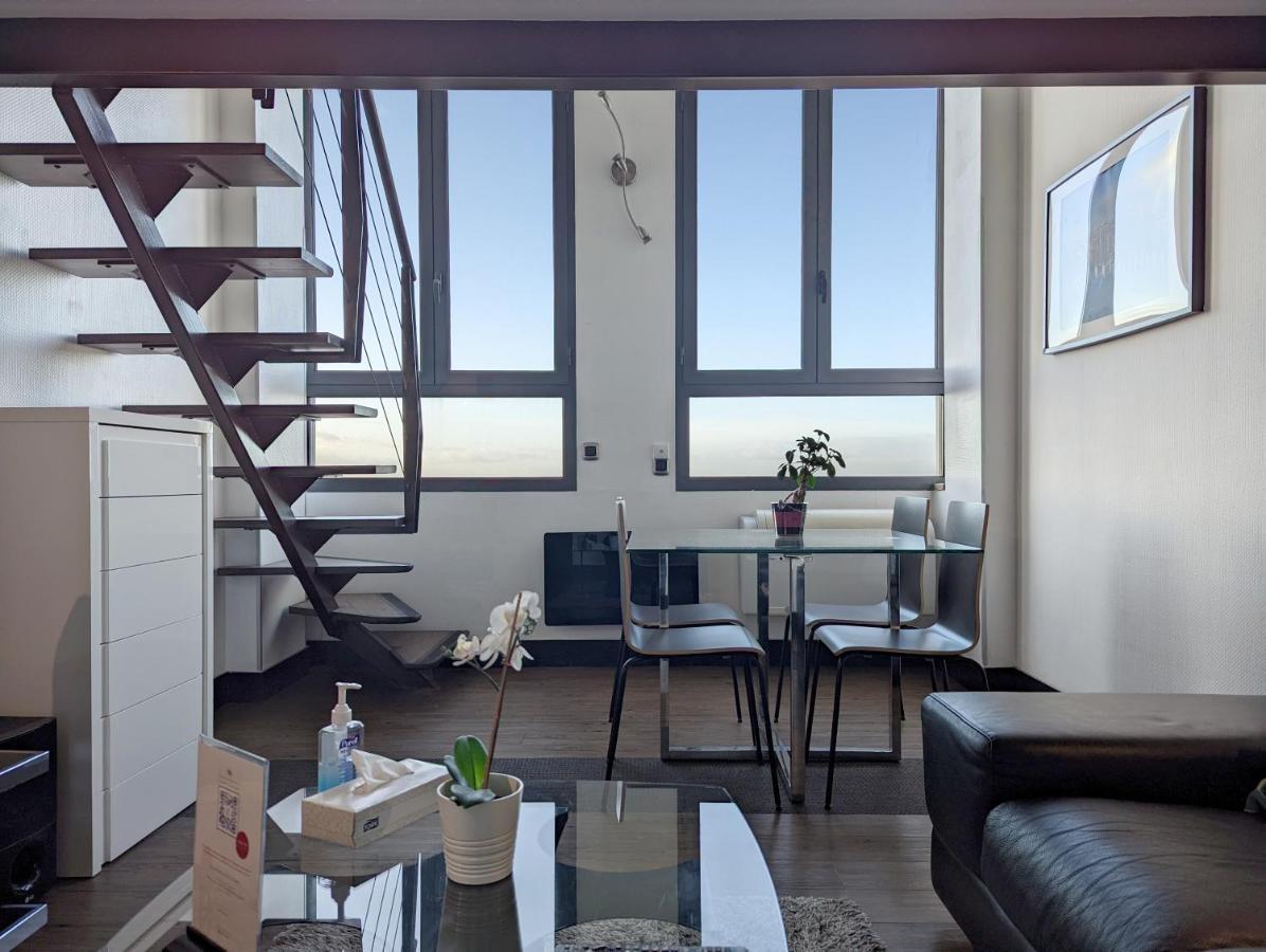 Lofts - Centre Ramblas Aparthotel 4*