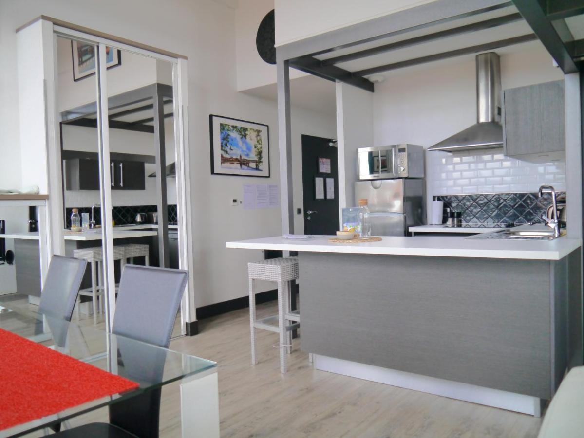 Aparthotel Lofts - Centre Ramblas 4*